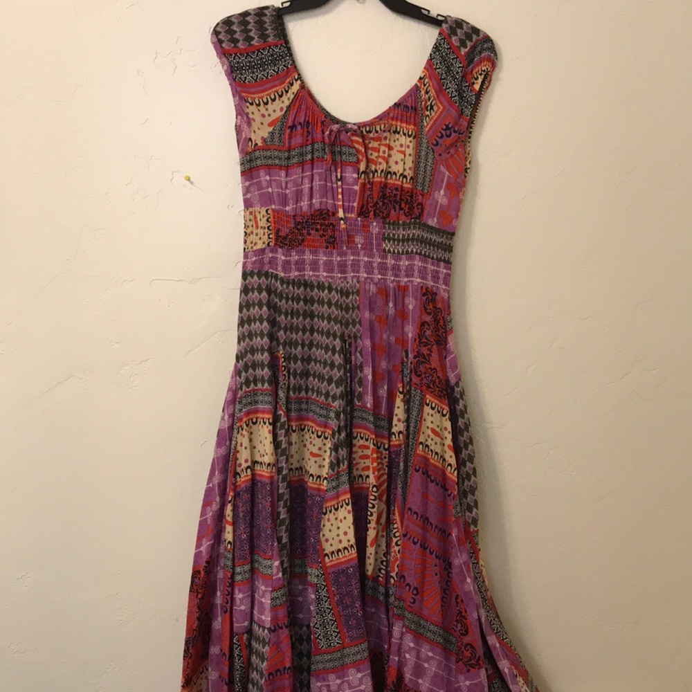 Chelsea & Theodore Full skirt dress!!